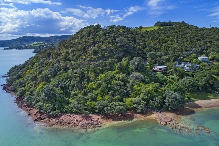 Photo of property in 168 Manganese Point Road, Tamaterau, Whangarei, 0174