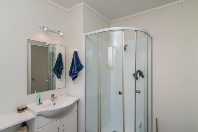 Photo of property in 30a Te Kupe Road, Paraparaumu Beach, Paraparaumu, 5032