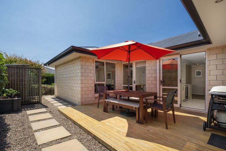 Photo of property in 70 Golden Sands Drive, Papamoa Beach, Papamoa, 3118