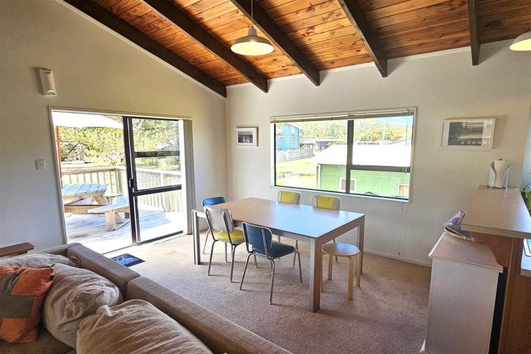 Photo of property in 173 Waimaire Avenue, Matarangi, Whitianga, 3592