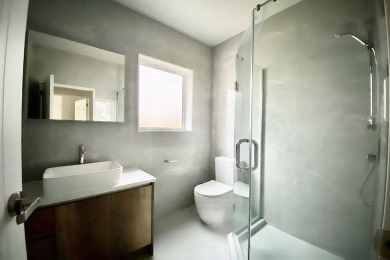 Photo of property in 110 Mcquoids Road, Flat Bush, Auckland, 2019