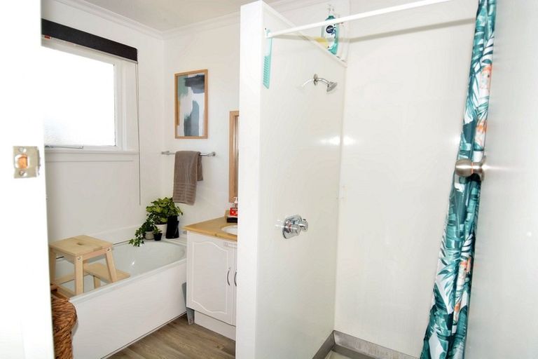 Photo of property in 72a Edinburgh Crescent, Waikiwi, Invercargill, 9810