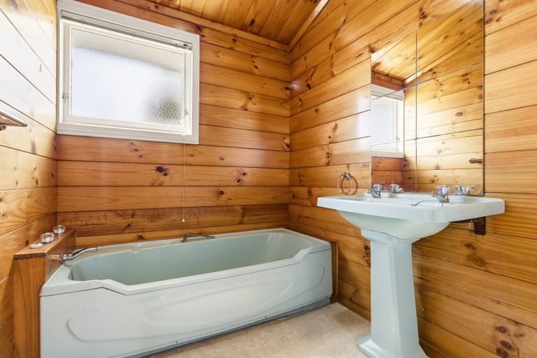 Photo of property in 40 Patikura Place, Turangi, 3334