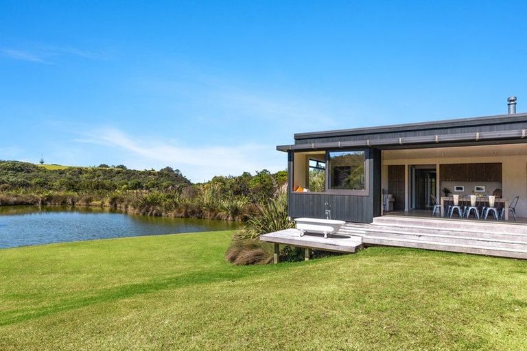 Photo of property in 851b Takatu Road, Tawharanui Peninsula, Matakana, 0986