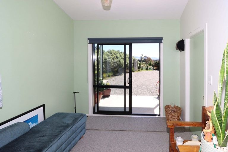 Photo of property in 137 Lees Pakaraka Road, Te Ore Ore, Masterton, 5886