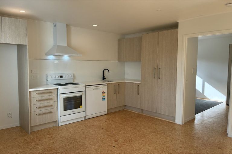 Photo of property in 85 Rimu Street, New Lynn, Auckland, 0600
