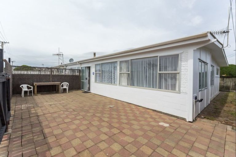 Photo of property in 21a Hunia Terrace, Himatangi Beach, Foxton, 4891