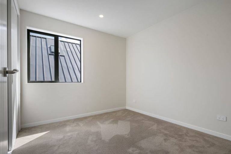 Photo of property in 4 Coopworth Street, Karaka, 2580
