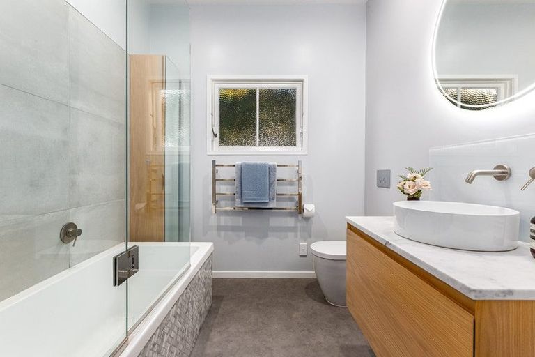 Photo of property in 43 Messines Road, Karori, Wellington, 6012