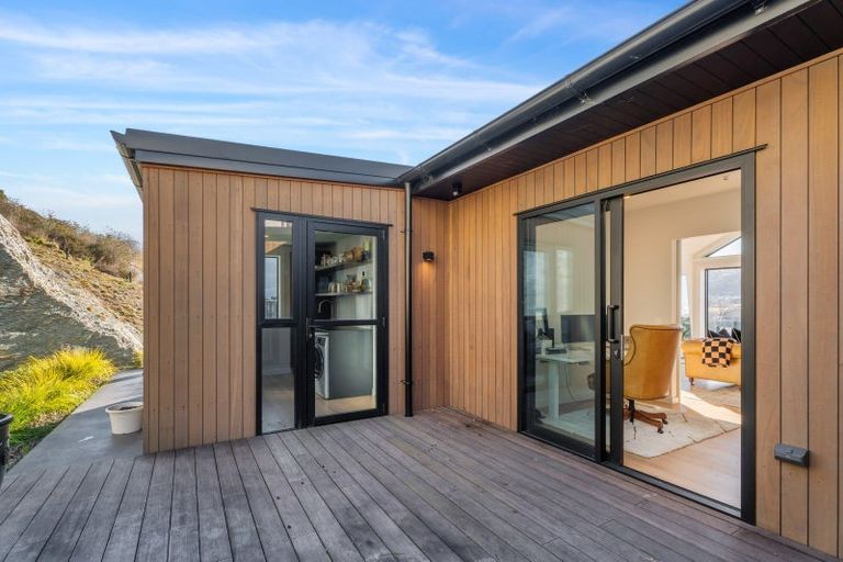 Photo of property in 4 Old Homestead Place, Kawarau Falls, Queenstown, 9300