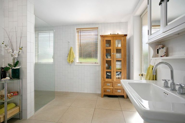 Photo of property in 164 Fencourt Road, Cambridge, 3496