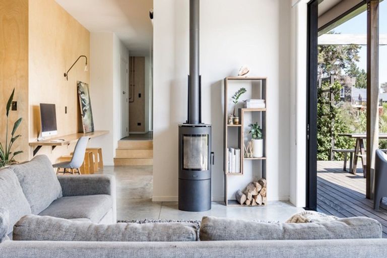 Photo of property in 3 Aroaro Lane, Raglan, 3225