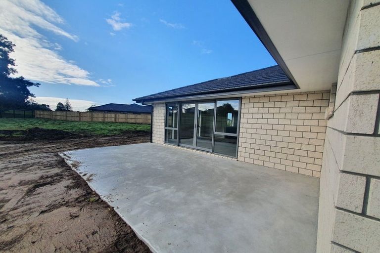 Photo of property in 51 Murray Ward Drive, Te Kauwhata, 3710