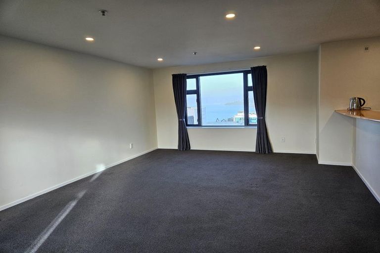 Photo of property in Terrace Garden Apartments, 14c/120 The Terrace, Wellington Central, Wellington, 6011
