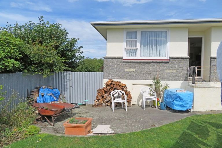 Photo of property in 21 Perth Street, South Hill, Oamaru, 9400