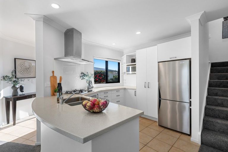 Photo of property in 5 Acklam Avenue, Otumoetai, Tauranga, 3110