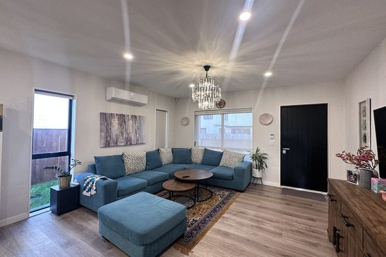 Photo of property in 8 Bliss Court, Takanini, 2110