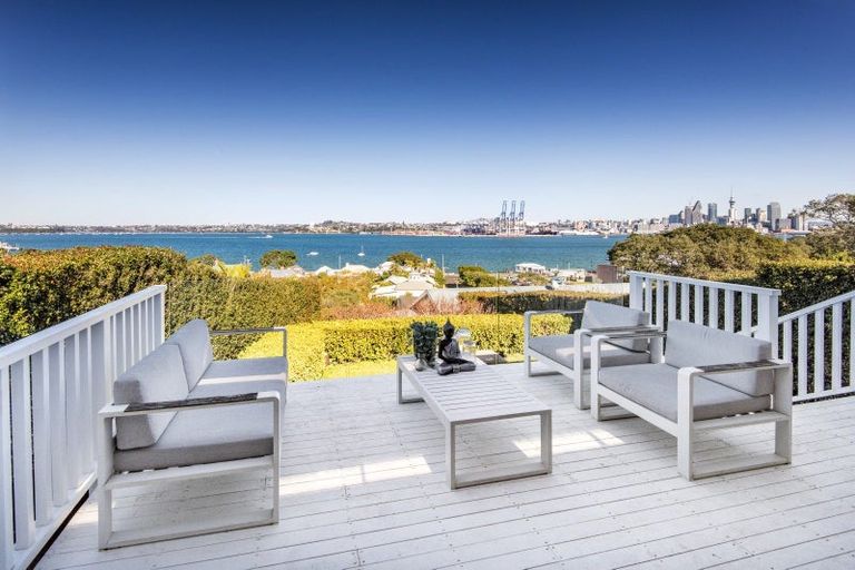 Photo of property in 41 Calliope Road, Devonport, Auckland, 0624