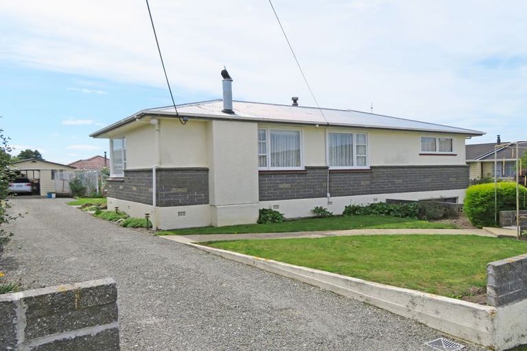 Photo of property in 21 Perth Street, South Hill, Oamaru, 9400