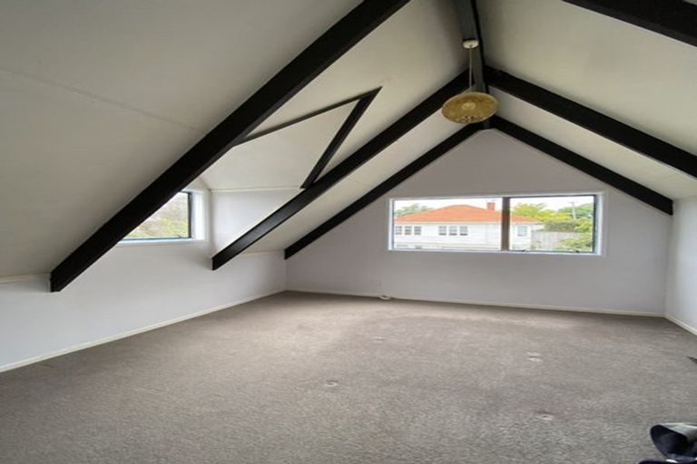 Photo of property in 21 Pukerangi Crescent, Ellerslie, Auckland, 1051