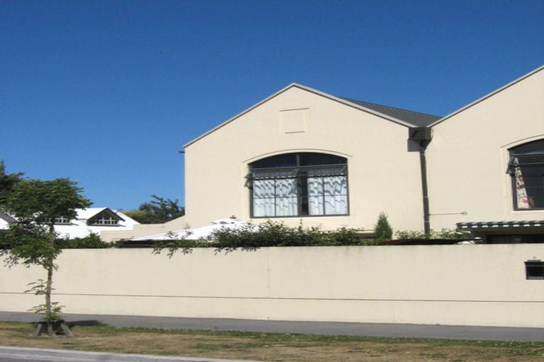 Photo of property in 4/20 Office Road, Merivale, Christchurch, 8014