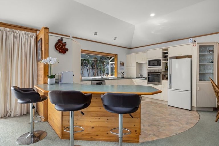 Photo of property in 6 Sullivans Road, Paihia, 0200