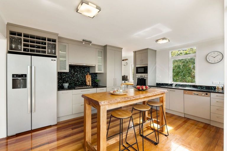 Photo of property in 22 Rajkot Terrace, Broadmeadows, Wellington, 6035