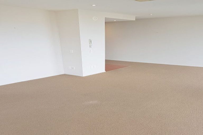 Photo of property in Trinity Apartments, 406/19 College Street, Te Aro, Wellington, 6011
