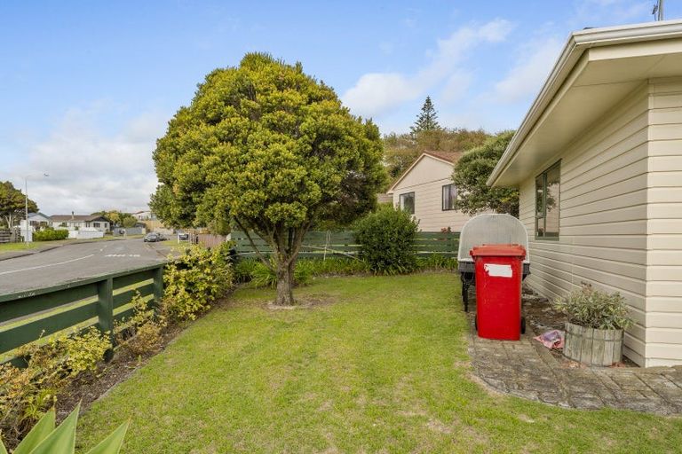 Photo of property in 41 Koromiko Street, Otaki Beach, Otaki, 5512