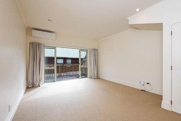 Photo of property in 9/5 Malcolm Lane, Thorndon, Wellington, 6011