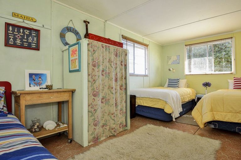 Photo of property in 141 Newcastle Street, Mahia, 4198