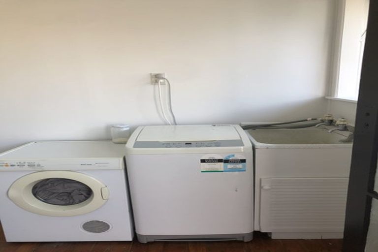 Photo of property in 19 Kingsley Street, St Andrews, Hamilton, 3200