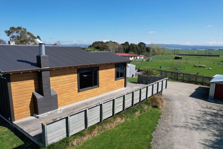 Photo of property in 24 Main Road, Maheno, Oamaru, 9495