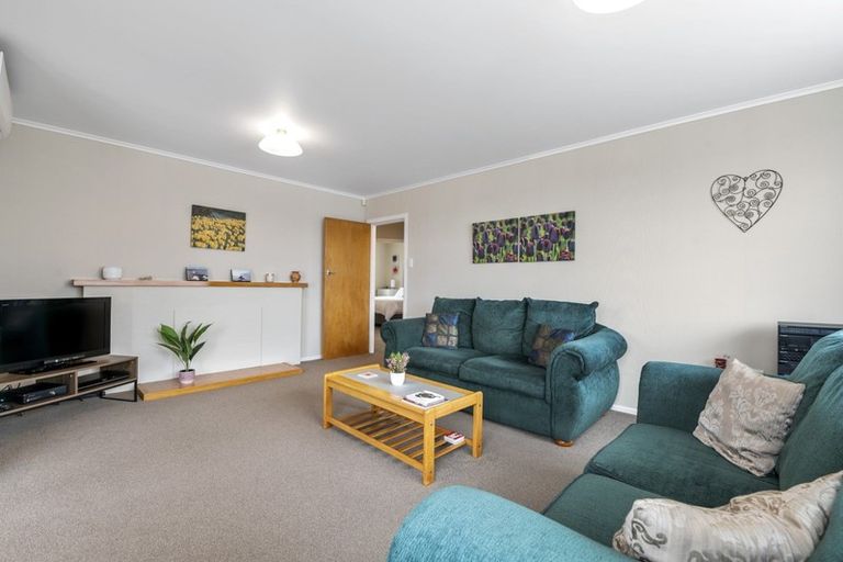 Photo of property in 36 Rutland Street, Utuhina, Rotorua, 3015