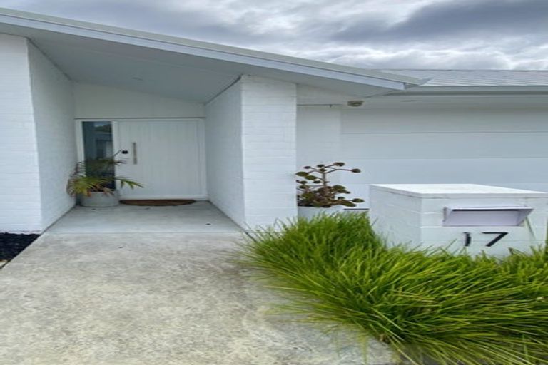 Photo of property in 17 Visko Way, Ohauiti, Tauranga, 3112