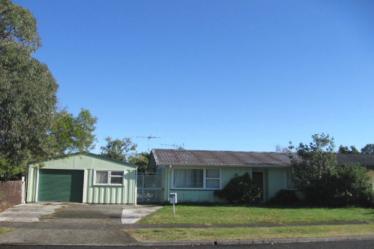 Photo of property in 2 Bennett Place, Onekawa, Napier, 4110