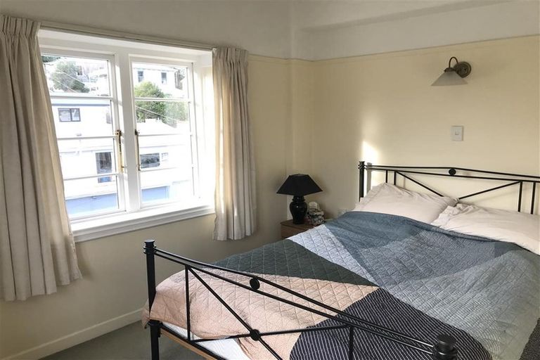 Photo of property in 82 Majoribanks Street, Mount Victoria, Wellington, 6011