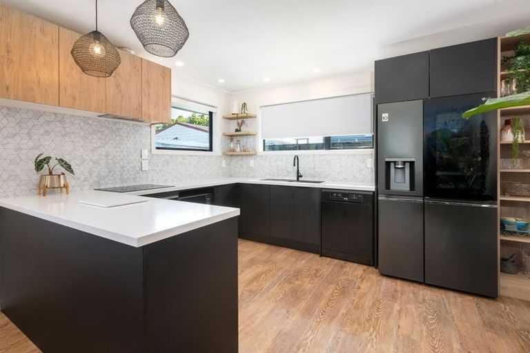 Photo of property in 24 Heron Crescent, Katikati, 3129