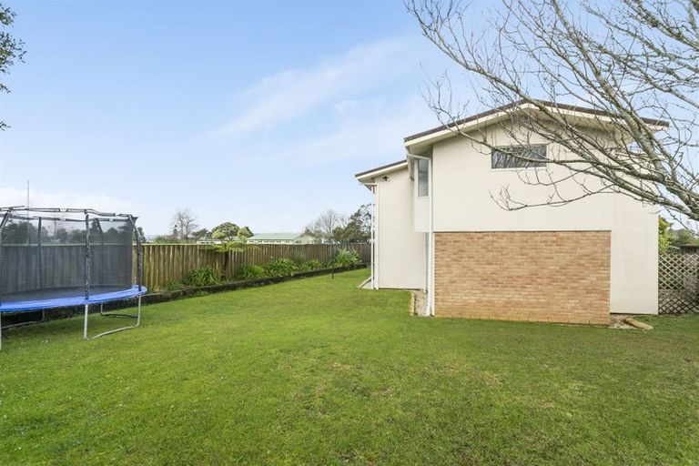 Photo of property in 80h Tirimoana Road, Te Atatu South, Auckland, 0602