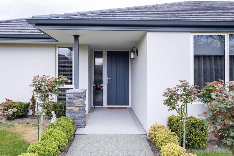 Photo of property in 16 Tancred Street, Geraldine, 7930