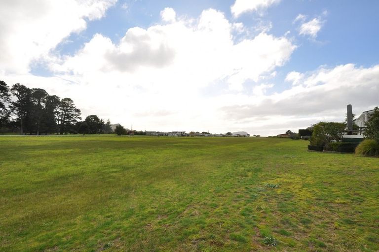 Photo of property in 19 Winderton Way, Pauanui, Hikuai, 3579