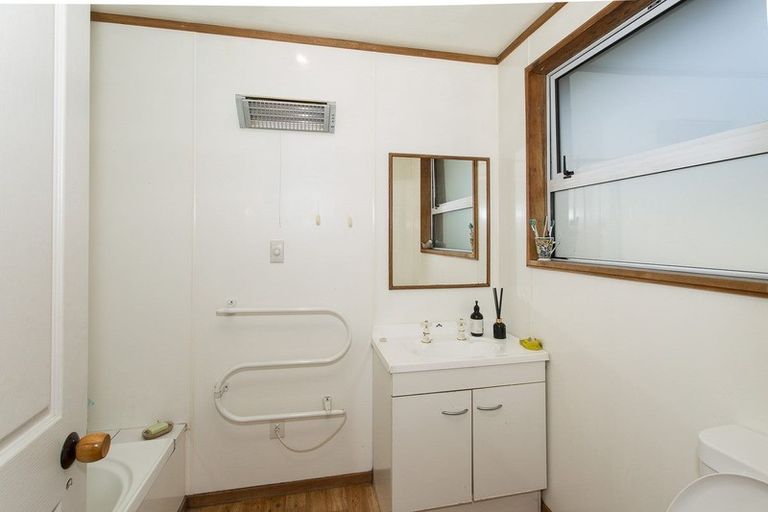 Photo of property in 29 Alison Avenue, Albert Town, Wanaka, 9305