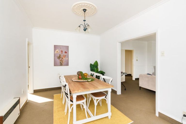 Photo of property in 53 Manson Street, Terrace End, Palmerston North, 4410