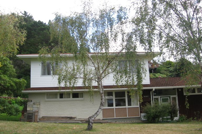 Photo of property in 2 Glenrae Grove, Silverstream, Upper Hutt, 5019