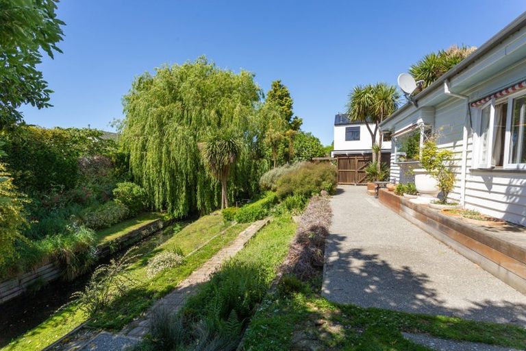 Photo of property in 82 Clyde Road, Ilam, Christchurch, 8041