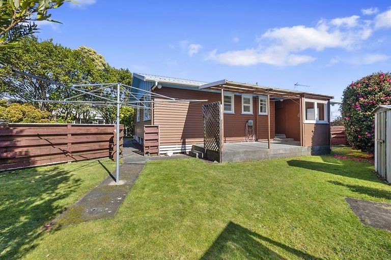 Photo of property in 50 Rosendale Avenue, Spotswood, New Plymouth, 4310