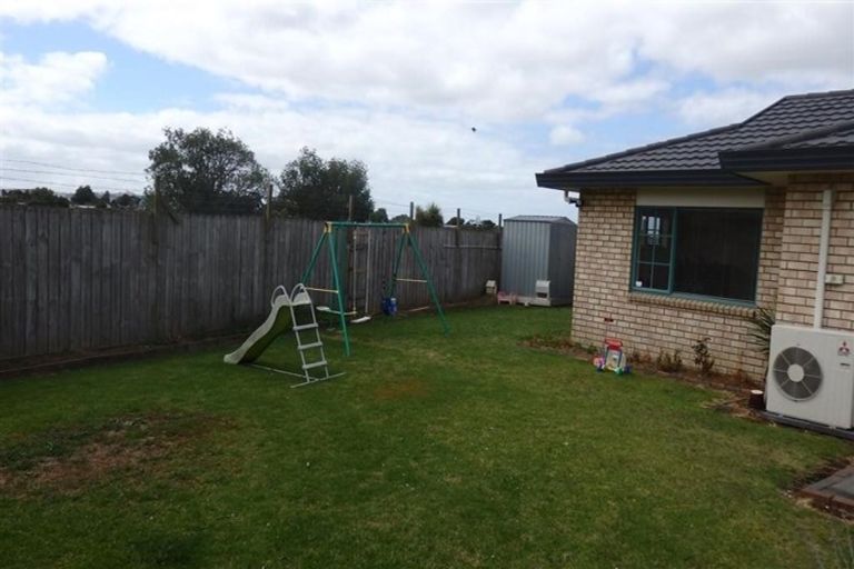 Photo of property in 28 Abiru Crescent, Favona, Auckland, 2024
