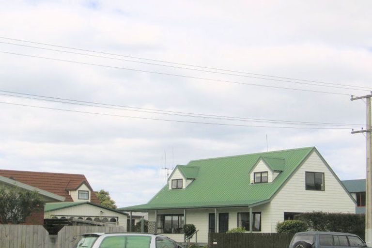 Photo of property in 421a Maunganui Road, Mount Maunganui, 3116