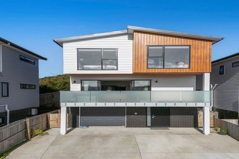 Photo of property in 8b Ringi Lane, Orewa, 0931