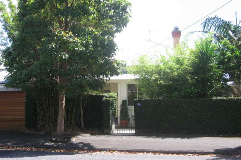 Photo of property in 5 Burgess Road, Devonport, Auckland, 0624